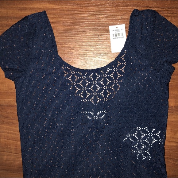 NWT - Abercrombie & Fitch Lace Top - Picture 6 of 8